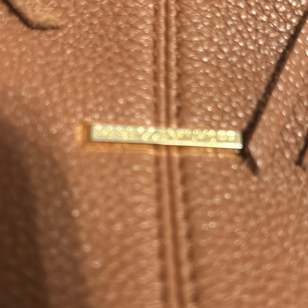 Rebecca Minkoff shoulder bag. - Picture 2 of 4